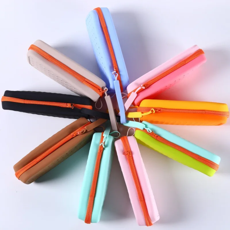 Silicone Beach & Essentials Organizer