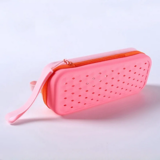 Silicone Beach & Essentials Organizer